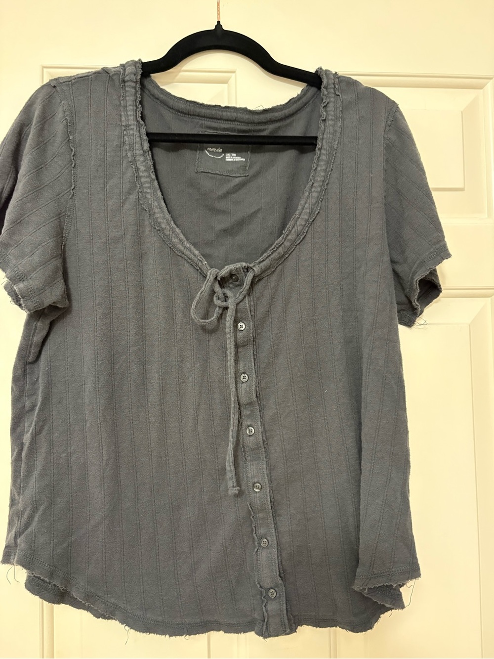 aerie Gray Button-Front Short Sleeve Tie-Neck Top